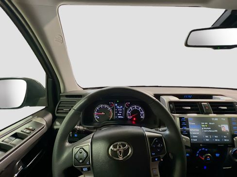 Used 2024 Toyota 4Runner TRD Sport w/ Technology Package AWD/4WD image 7