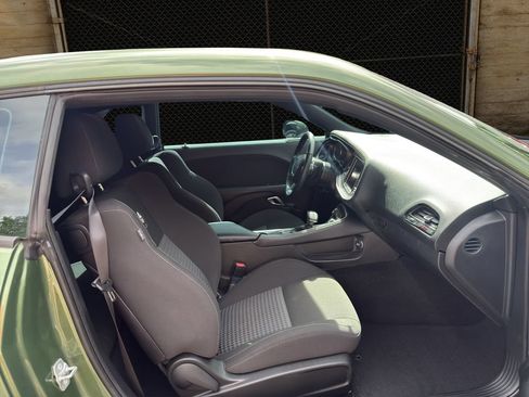 Used 2021 Dodge Challenger R/T Scat Pack RWD image 17