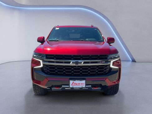 Used 2021 Chevrolet Tahoe Z71 w/ Z71 Off-Road Package AWD/4WD image 8