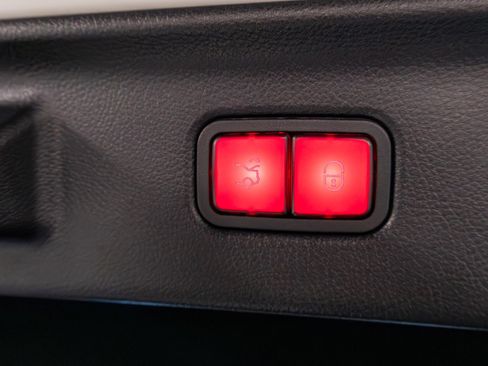 Used 2022 Mercedes-Benz S 580 4MATIC Sedan image 44