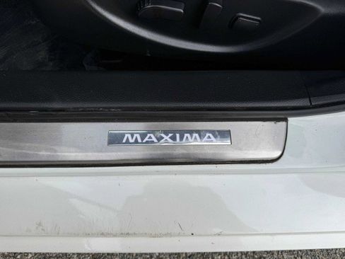 Used 2019 Nissan Maxima 3.5 SV w/ Illumination Package image 19