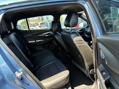 Used 2025 Buick Envista Preferred w/ Convenience I Package FWD image 24