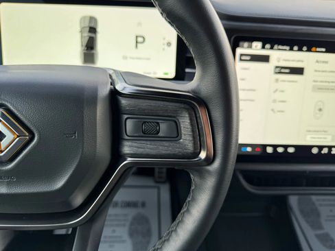 Used 2023 Rivian R1T Adventure image 29