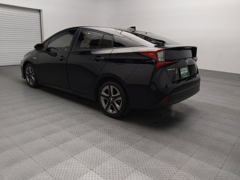 Used 2021 Toyota Prius XLE image 5