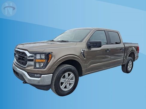 Used 2023 Ford F150 XLT AWD/4WD image 2
