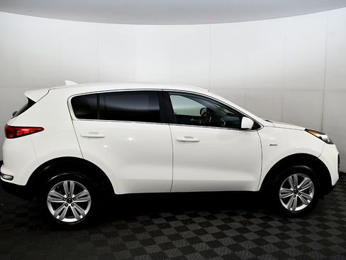 Used 2019 Kia Sportage LX image 6