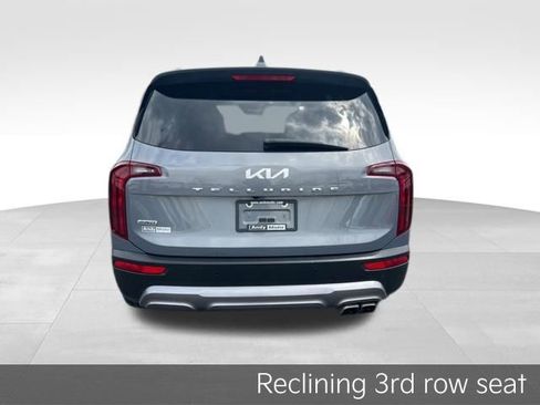 Used 2022 Kia Telluride S image 6