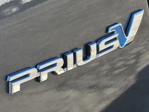 Used 2013 Toyota Prius V Two image 14