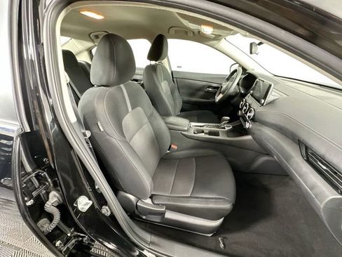 Used 2023 Nissan Sentra SV image 25