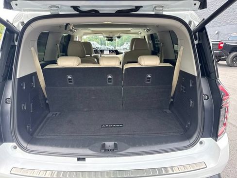 Used 2025 Nissan Armada Platinum Reserve AWD/4WD image 19