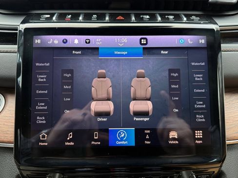 Used 2023 Jeep Grand Cherokee L Summit w/ Advanced Protech Group IV image 37