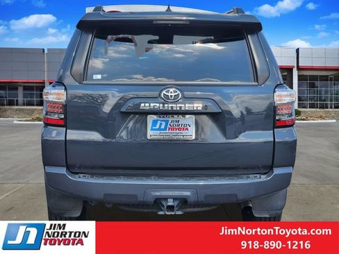 Used 2024 Toyota 4Runner SR5 AWD/4WD image 7
