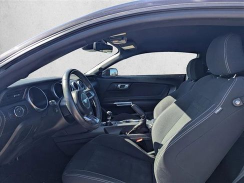 Used 2022 Ford Mustang Coupe image 10