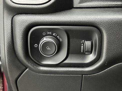 Used 2023 RAM 3500 Tradesman image 19