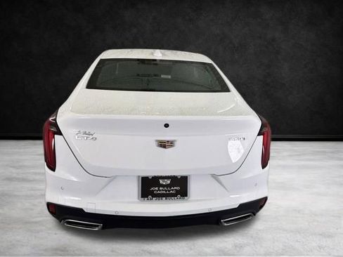 Used 2026 Cadillac CT4 Premium Luxury RWD image 6
