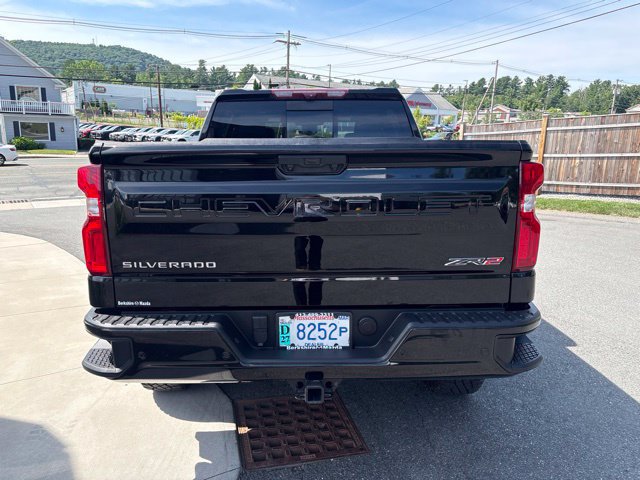Used 2024 Chevrolet Silverado 1500 ZR2 w/ Technology Package AWD/4WD image 7