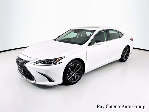 Certified 2024 Lexus ES 350 w/ Premium Package image 3
