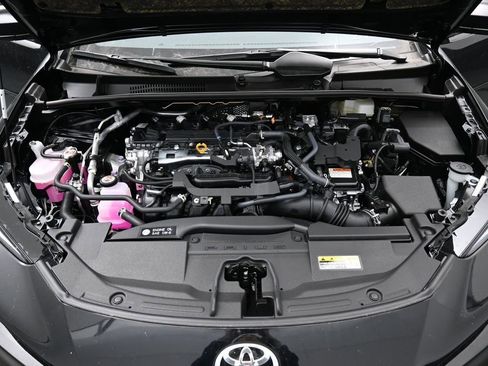 New 2026 Toyota Prius XLE image 15