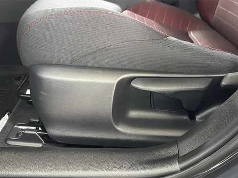 Certified 2025 Toyota Corolla SE image 14