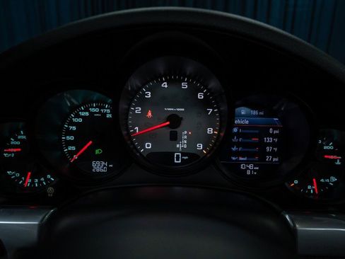 Used 2017 Porsche 911 Targa 4S image 22