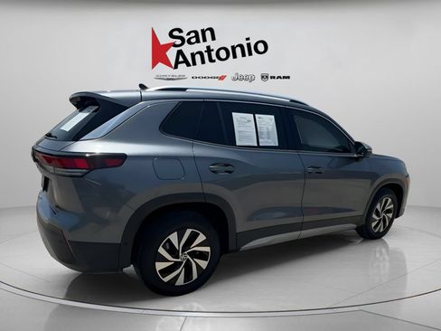 Used 2025 Volkswagen Tiguan S FWD image 15