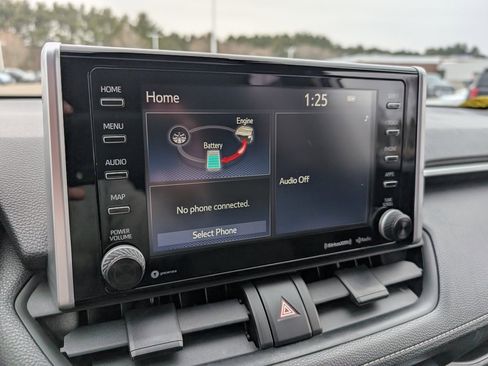 Used 2019 Toyota RAV4 XLE w/ Convenience Package image 24