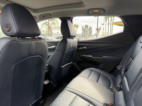Used 2023 Chevrolet Bolt EUV Premier w/ Sun & Sound Package image 16