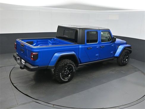New 2026 Jeep Gladiator Willys image 29