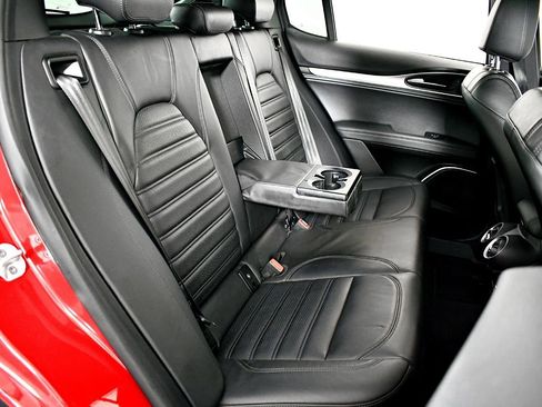 Used 2019 Alfa Romeo Stelvio Ti Sport w/ Quick Order Package 22S Sport image 38