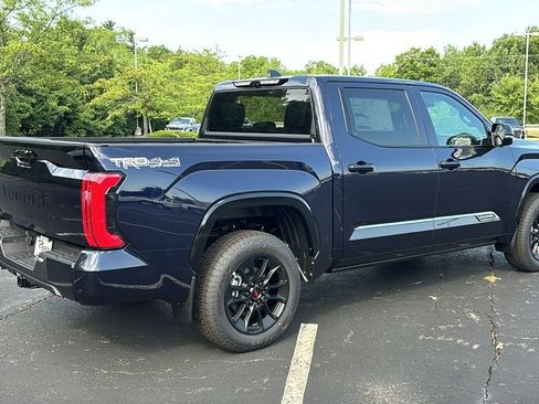New 2026 Toyota Tundra Platinum w/ TRD Off-Road Package AWD/4WD image 33