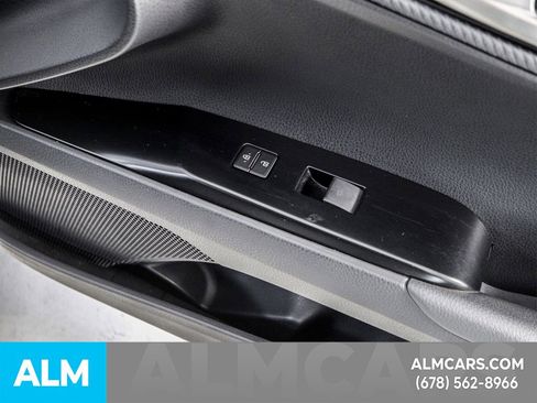 Used 2025 Toyota Camry SE image 42