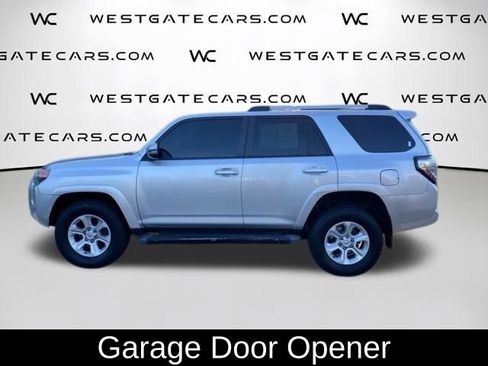 Used 2020 Toyota 4Runner SR5 Premium AWD/4WD image 4