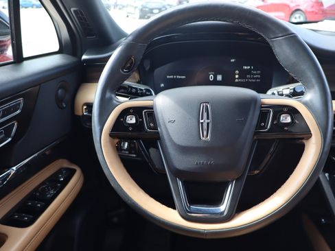 Used 2021 Lincoln Corsair Reserve w/ Equipment Group 201A image 18