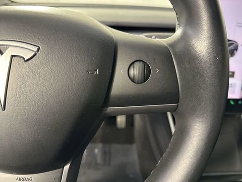 Used 2018 Tesla Model 3 Long Range image 13