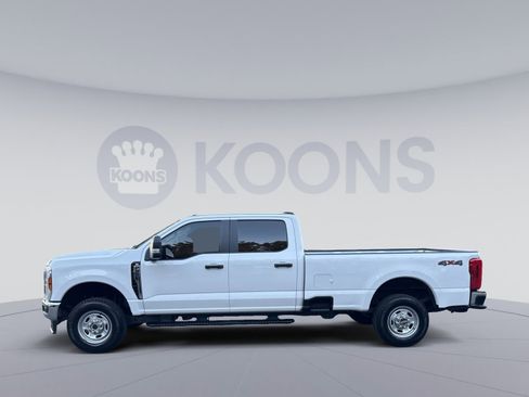 Used 2024 Ford F250 XL w/ Snow Plow Prep Package image 2