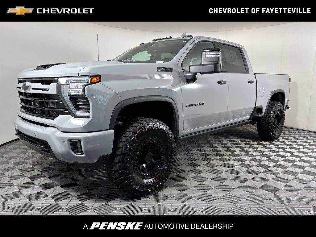 Used 2024 Chevrolet Silverado 2500 LTZ w/ LTZ Plus Package AWD/4WD image 1