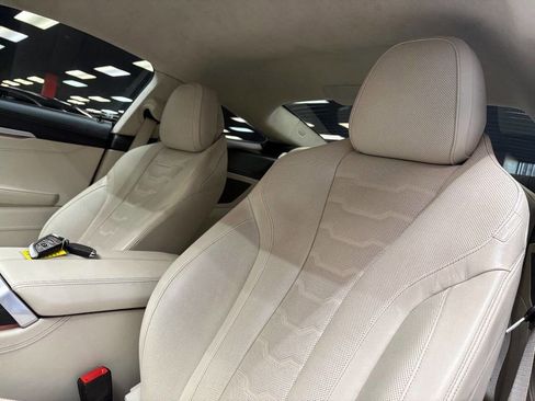 Used 2020 BMW M850i xDrive M850i xDrive w/ M Carbon Exterior Package image 50