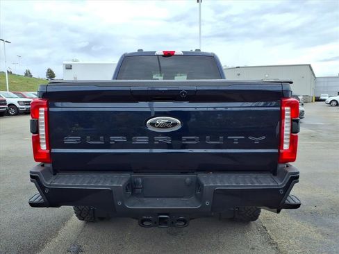 Certified 2025 Ford F350 XLT w/ Black Appearance Package image 5
