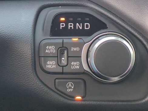 New 2026 RAM 1500 Big Horn AWD/4WD image 31