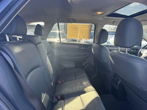 Used 2016 Subaru Outback 2.5i Limited image 8