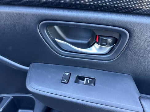 Used 2025 Honda Pilot Black Edition image 21