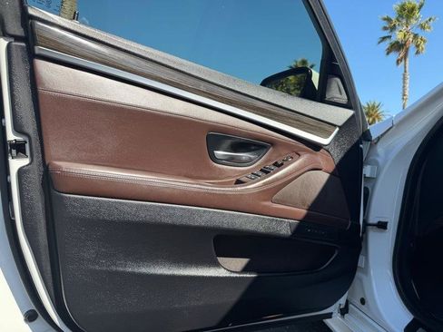 Used 2015 BMW 550i Sedan RWD image 44