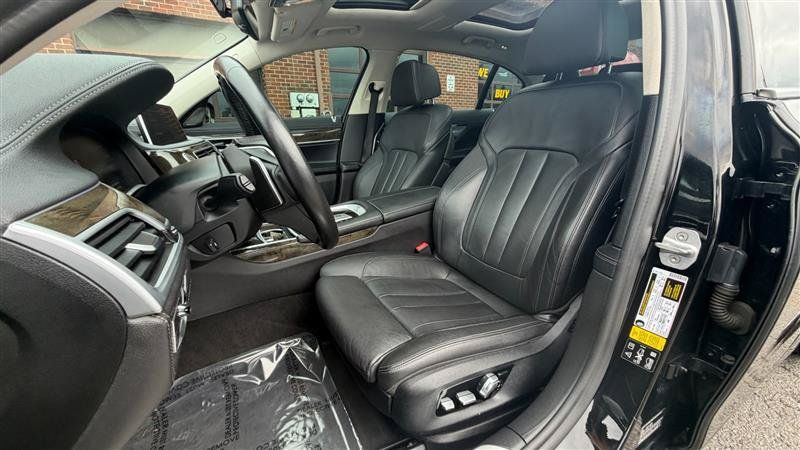 Used 2020 BMW 740i xDrive w/ Cold Weather Package AWD/4WD image 31