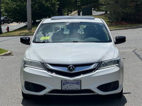 Used 2016 Acura ILX FWD image 2