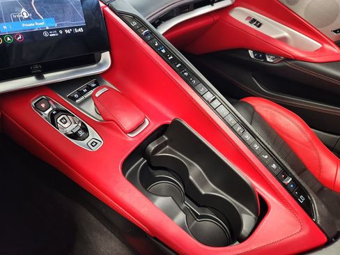 Used 2023 Chevrolet Corvette Stingray Premium Conv w/ Z51 Performance Package RWD image 39