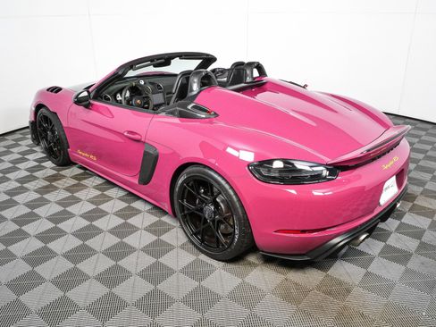 Certified 2025 Porsche 718 Boxster Spyder RS RWD image 34