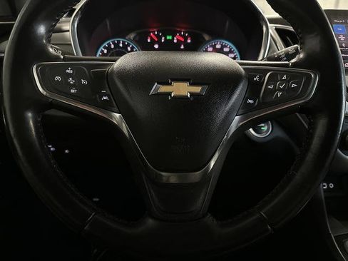 Used 2020 Chevrolet Equinox Premier image 15