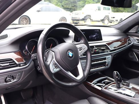 Used 2016 BMW 750i xDrive AWD/4WD image 15