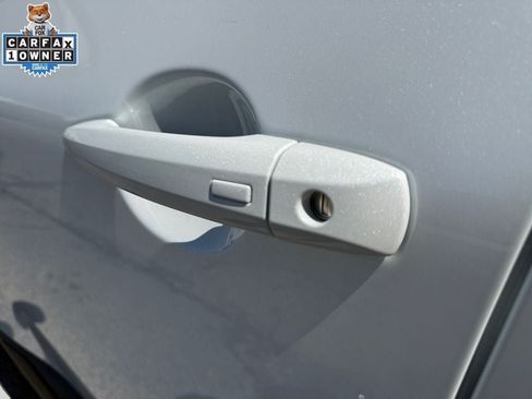 Certified 2025 Nissan Rogue SV AWD/4WD image 30