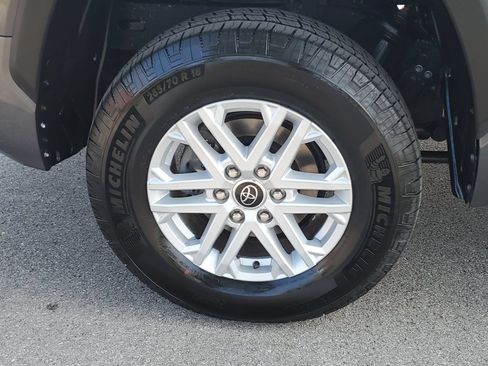 Used 2024 Toyota Tundra SR5 w/ SR5 Convenience Package AWD/4WD image 6